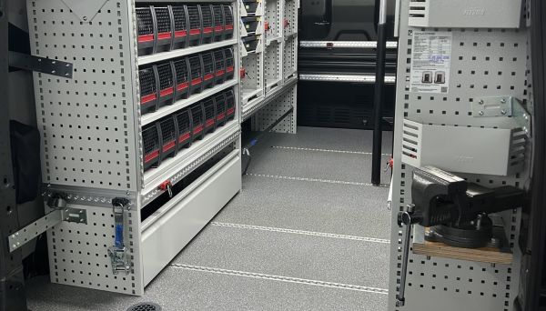 M & L Fahrzeugeinrichtungen